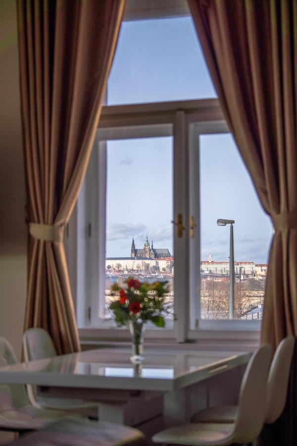 Exclusive Apartment With A View Of Prague Castle And Vltava River Exteriér fotografie